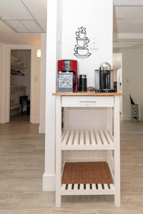 Stunning & Spacious Resort-Style Condo Across From Beach! Miami Beach Eksteriør bilde