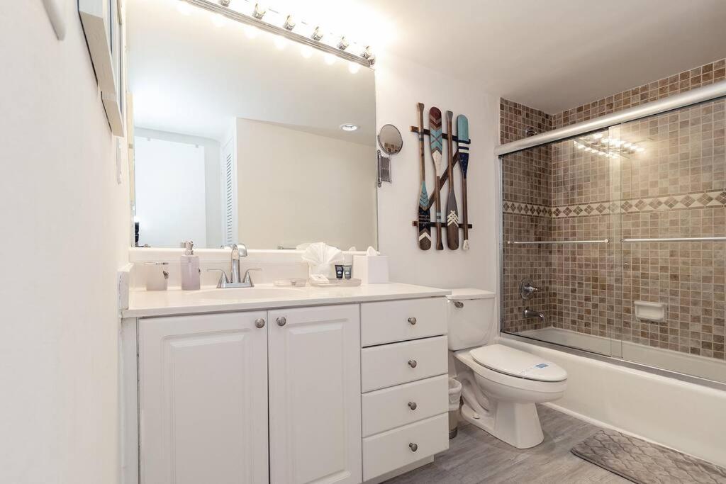 Stunning & Spacious Resort-Style Condo Across From Beach! Miami Beach Eksteriør bilde